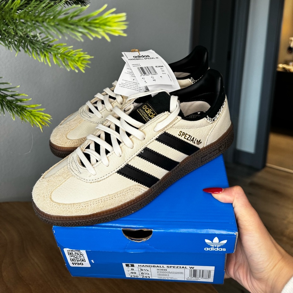 Adidas Handball Spezial Wonder Sneakers